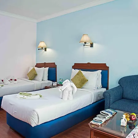 The Chancery Hotel Bangalore Exterior photo